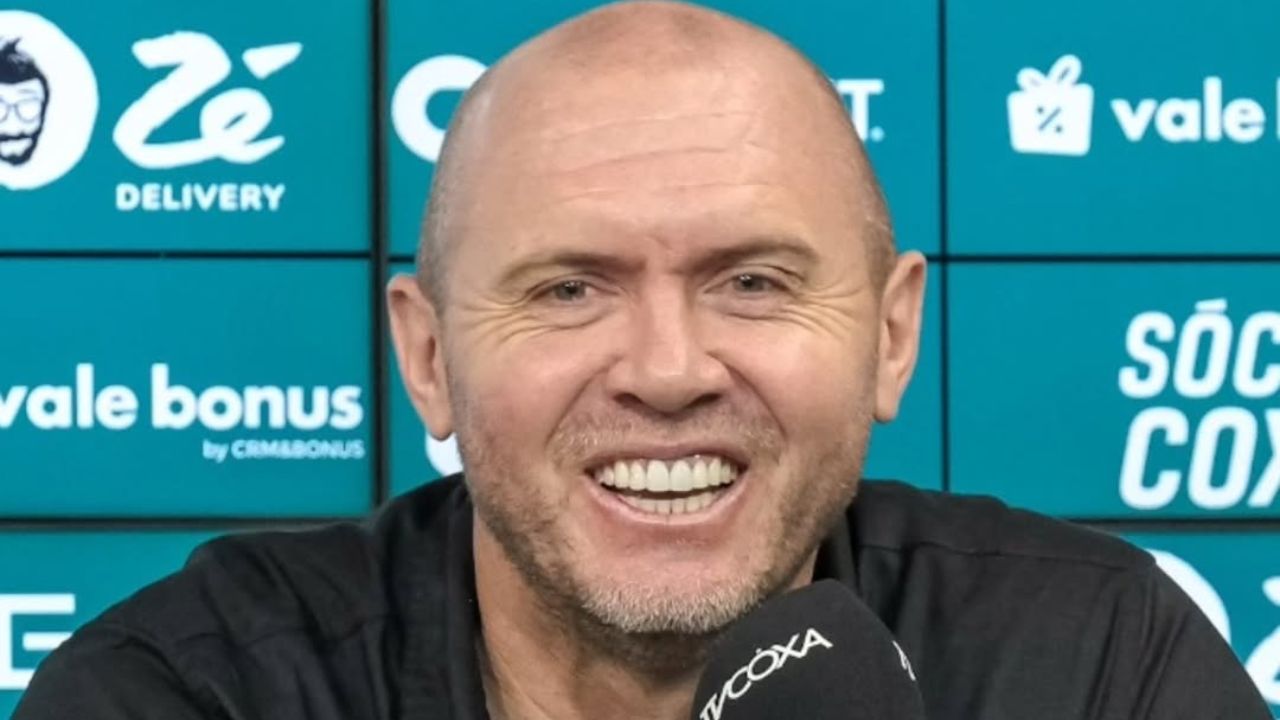 Coritiba anuncia substituto de Rafinha que já trabalhou com Mozart
