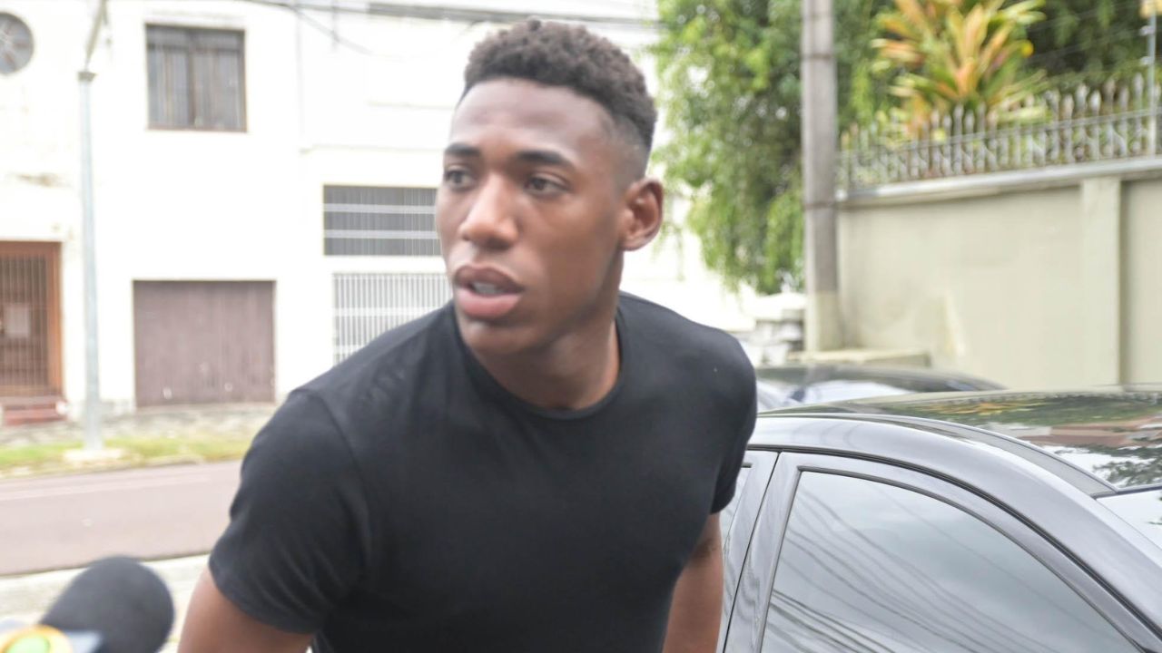 Caso Léo Pelé: Polícia identifica e indicia suspeito de injúria racial no Atletiba