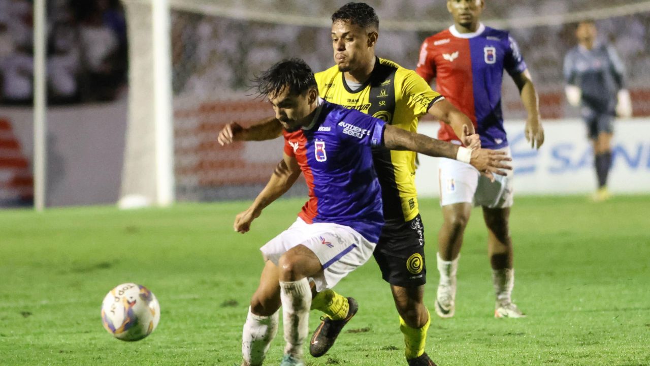 Na estreia de Tcheco, Paraná Clube faz mais um jogo ruim e segue na zona de rebaixamento