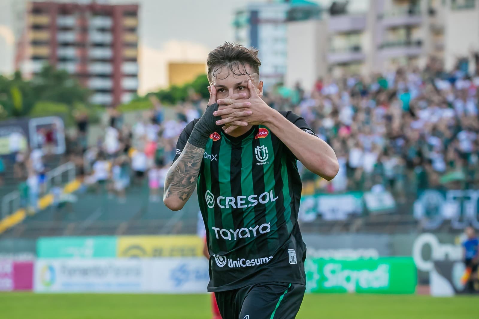 Na mira de Athletico e Coritiba, atacante termina o Paranaense como artilheiro