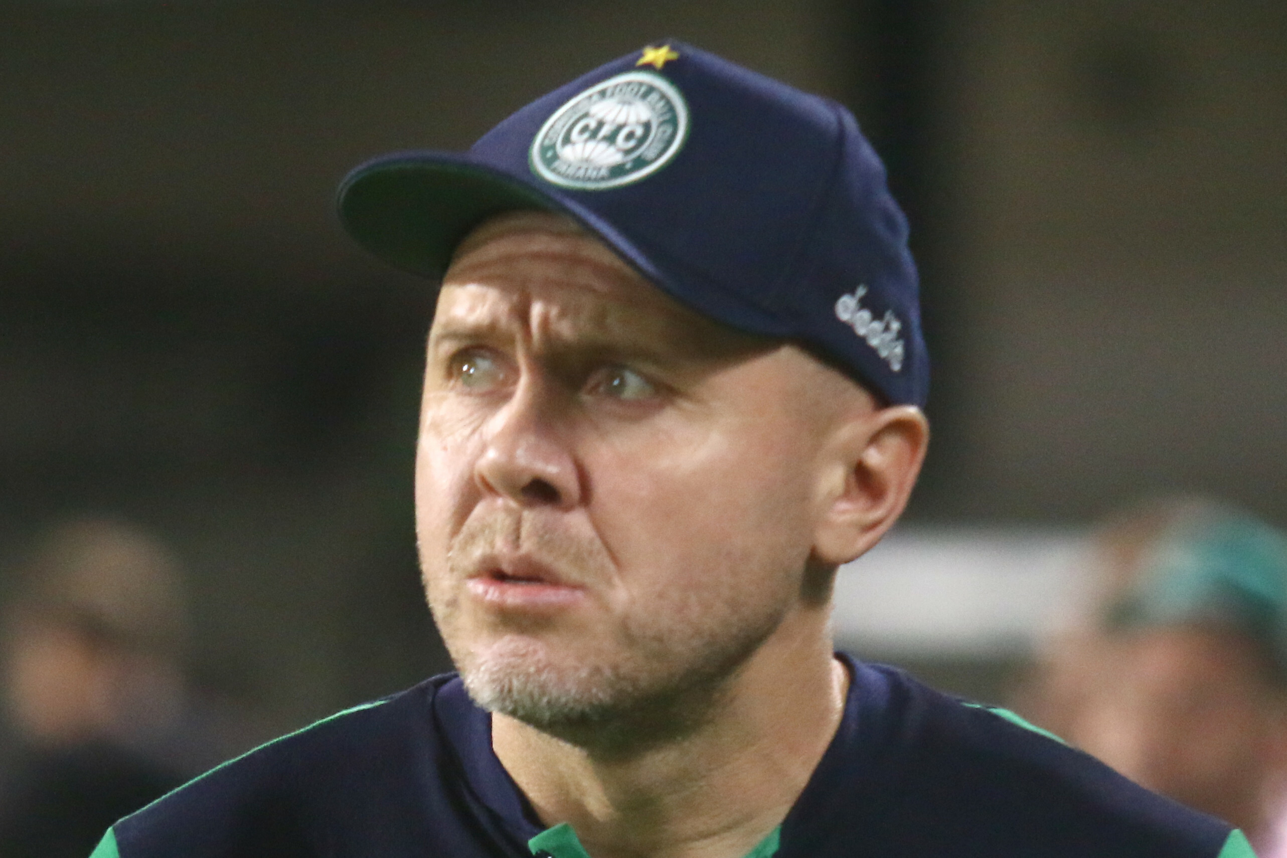 Coritiba define futuro de volante sem espaço no elenco