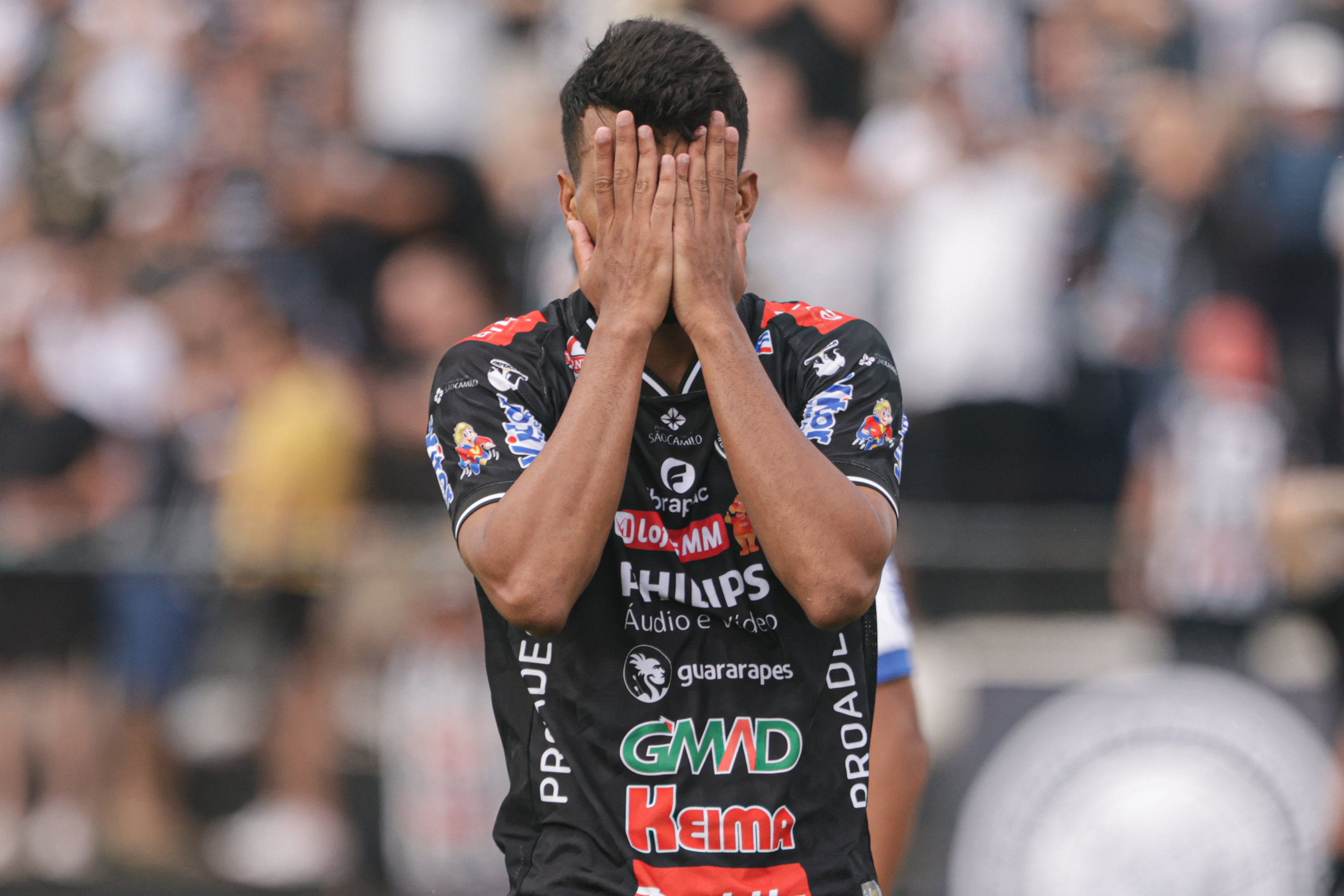 O que aconteceu com o Operário? Campeão paranaense não embala